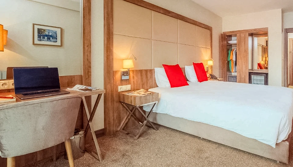 هتل ایبیس استایلز بومونتی استانبول